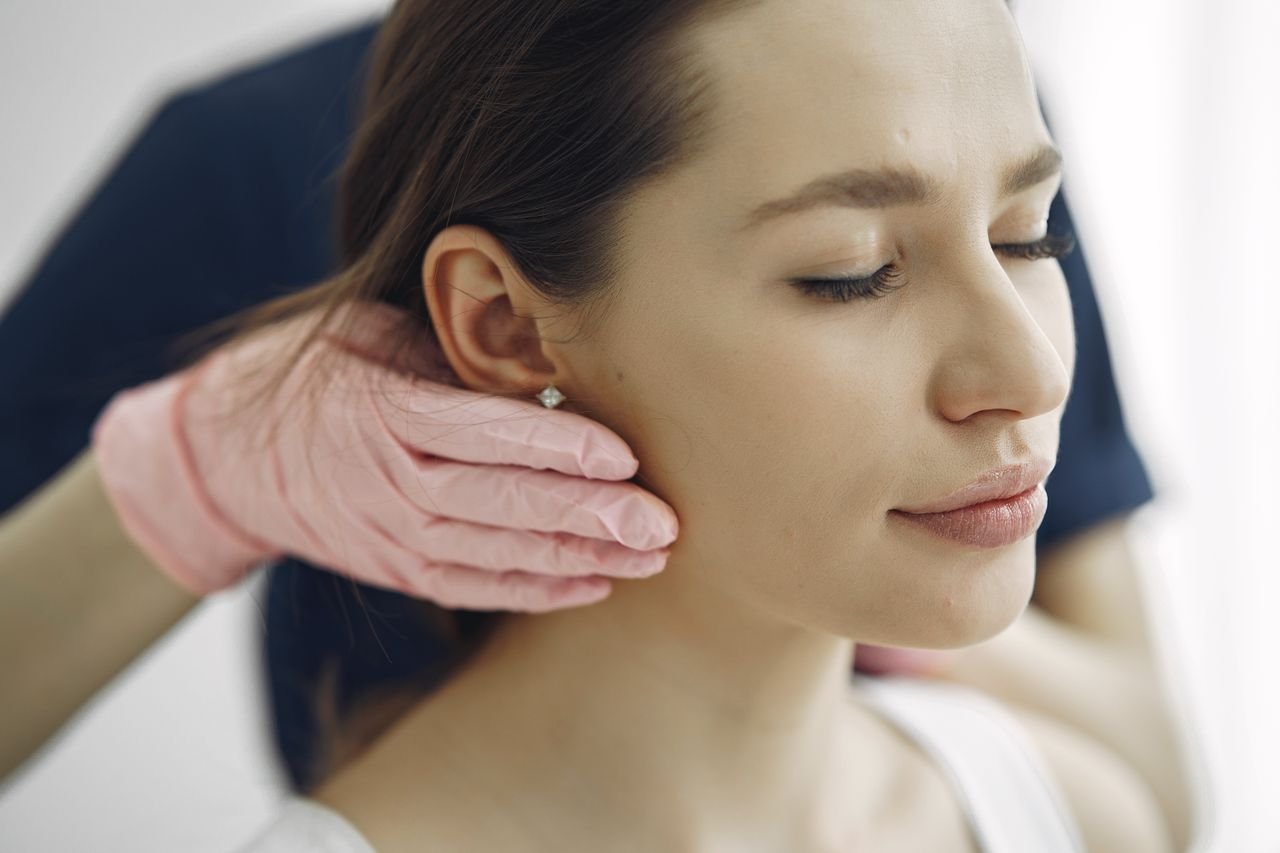 Lip Fillers in South Delhi at Facethetics Beauty